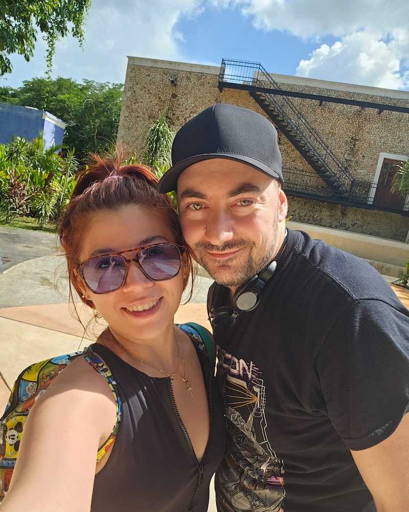 Miri and Pedrito in Destino M&iacute;o